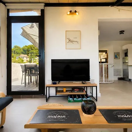 Apartamento La Terrasse D Azur - Superbe Vue & Piscine, A 5min De La - By Auraconciergeire La Madrague